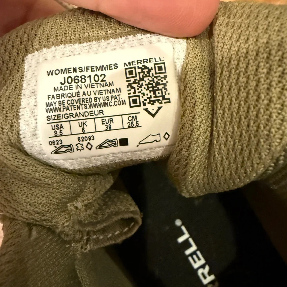 Merrell Wildwood Mid Leather Waterproof Hiking Boots - Picture 4 of 5